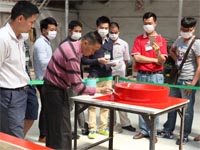 模具实操--第七期广东博皓玻璃钢模具制作培训班 模具实操--第七期广东博皓玻璃钢模具制作培训班