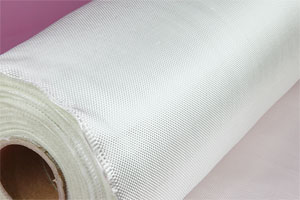 无碱玻璃纤维细布 平纹玻纤布 滑雪板运动器材用玻纤基布薄布EW100/E136 玻璃钢原材料厂家 无碱玻璃纤维细布 平纹玻纤布 滑雪板运动器材用玻纤基布薄布EW100/E136 玻璃钢原材料厂家