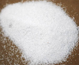 石英砂 玻璃钢填料滤料 高纯度80-150目石英砂 熔融石英石 白色石英沙石英粉 石英砂 玻璃钢填料滤料 高纯度80-150目石英砂 熔融石英石 白色石英沙石英粉