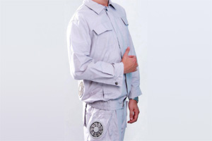 风扇降温服 迷彩/灰色长袖/短袖降温服套装 进口面料 可快速安装/拆卸 风扇降温服 迷彩/灰色长袖/短袖降温服套装 进口面料 可快速安装/拆卸
